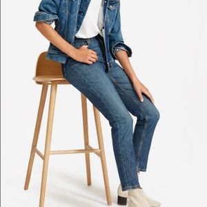 Everlane Cheeky Straight Jean in Faded Indigo